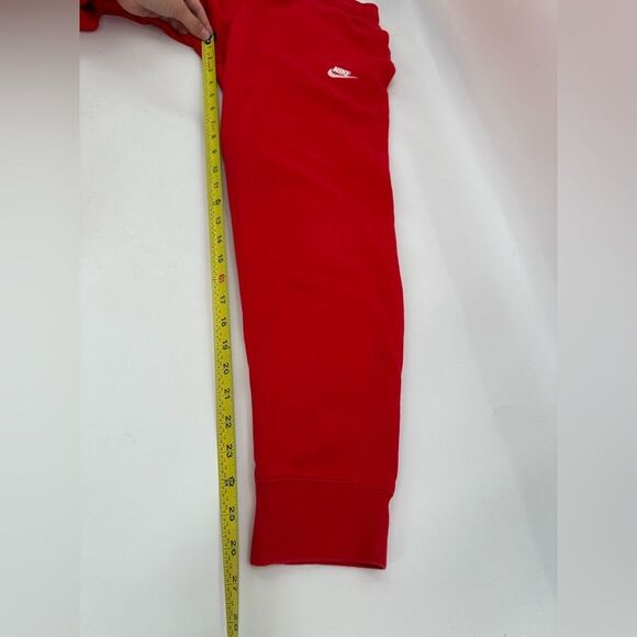 Nike Sportswear Club Fleece Mens Track Pants Red Size Medium - Picture 10 of 10